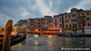 Η Βενετία συγκαταλέγεται στις πιο εκτεθειμένες ζώνες της Μεσογείου.