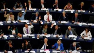 Οι ευρωβουλευτές με ψήφισμά τους δηλώνουν υπέρ της χρήσης κάνναβης για ιατρικούς σκοπούς