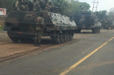 zimbabwe-tense-716x537